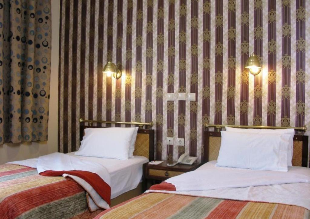 Olympos Hotel Komotini Room photo