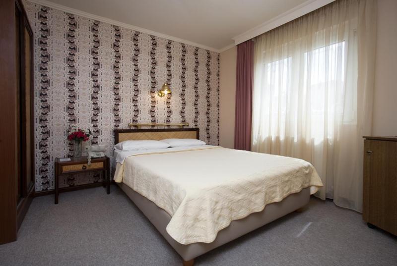 Olympos Hotel Komotini Room photo